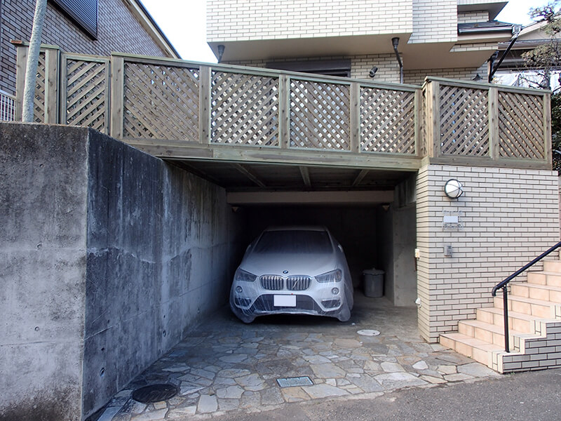 神奈川県藤沢市の車庫上・ガレージウッドデッキ施工例1
