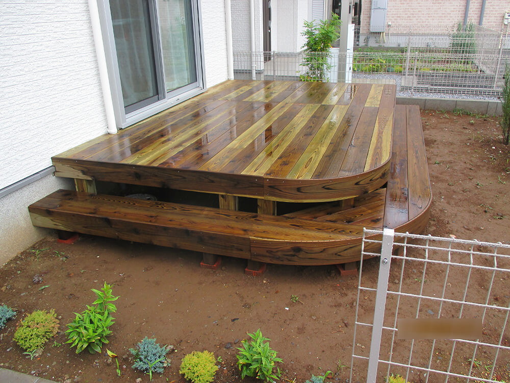 千葉県八千代市 庭 ウッドデッキ2