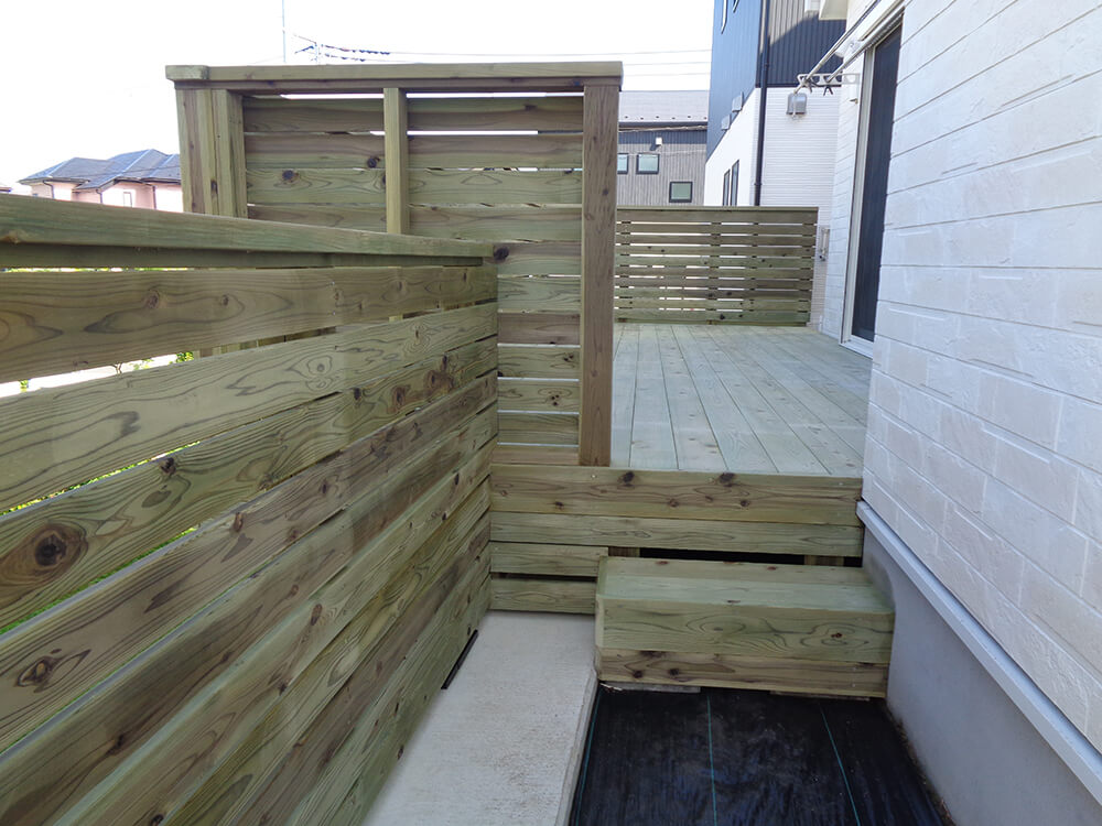 神奈川県綾瀬市 庭 ウッドデッキ4