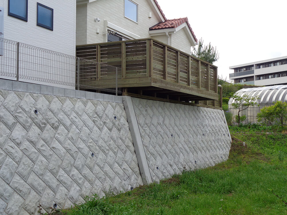 神奈川県綾瀬市 庭 ウッドデッキ5