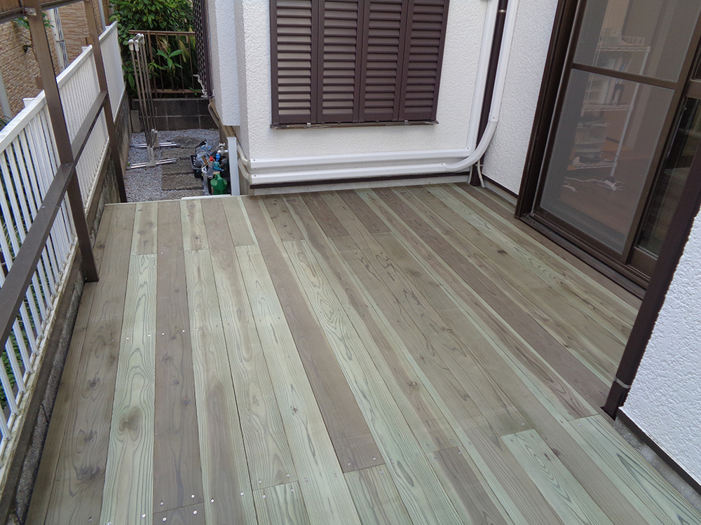 東京都世田谷区 庭 ウッドデッキ5