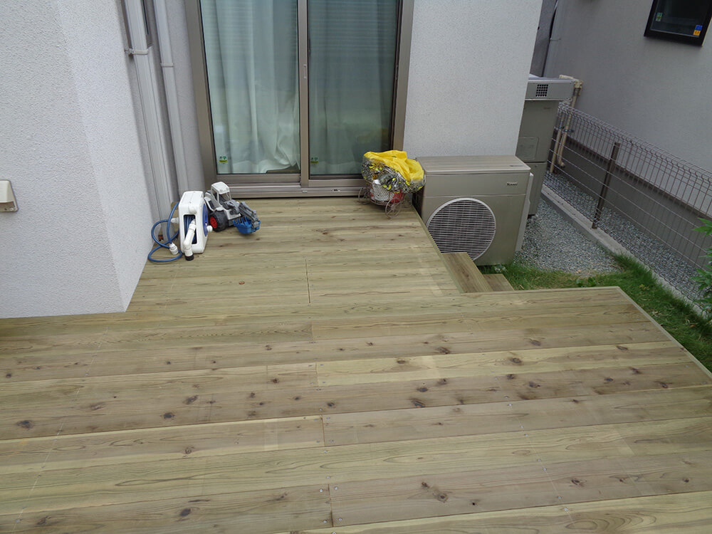 神奈川県藤沢市 庭 ウッドデッキ5