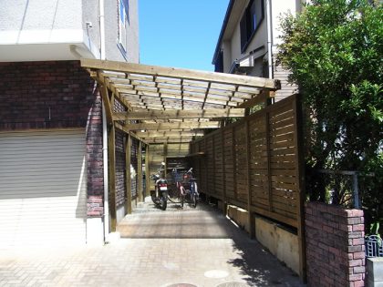 神奈川県藤沢市の車庫上・ガレージウッドデッキ施工例