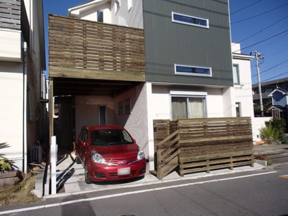 神奈川県茅ヶ崎市 車庫上ウッドデッキ