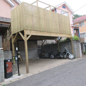 八街市 車庫上ウッドデッキ施工