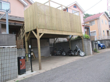 八街市 車庫上ウッドデッキ施工