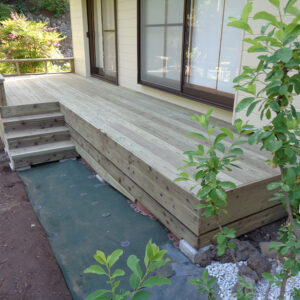 静岡県伊東市 庭 ウッドデッキ