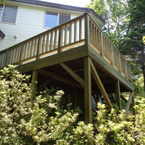 山中湖 別荘ウッドデッキ施工