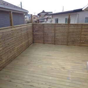 平塚市 バルコニーウッドデッキ施工